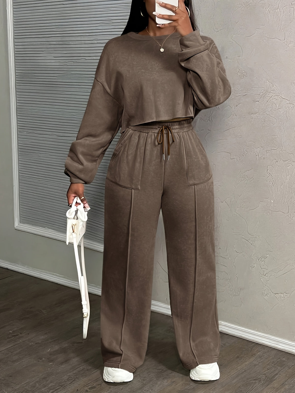 Relaxed Drawstring Lounge Set – Hoodie & Jogger Two-Piece