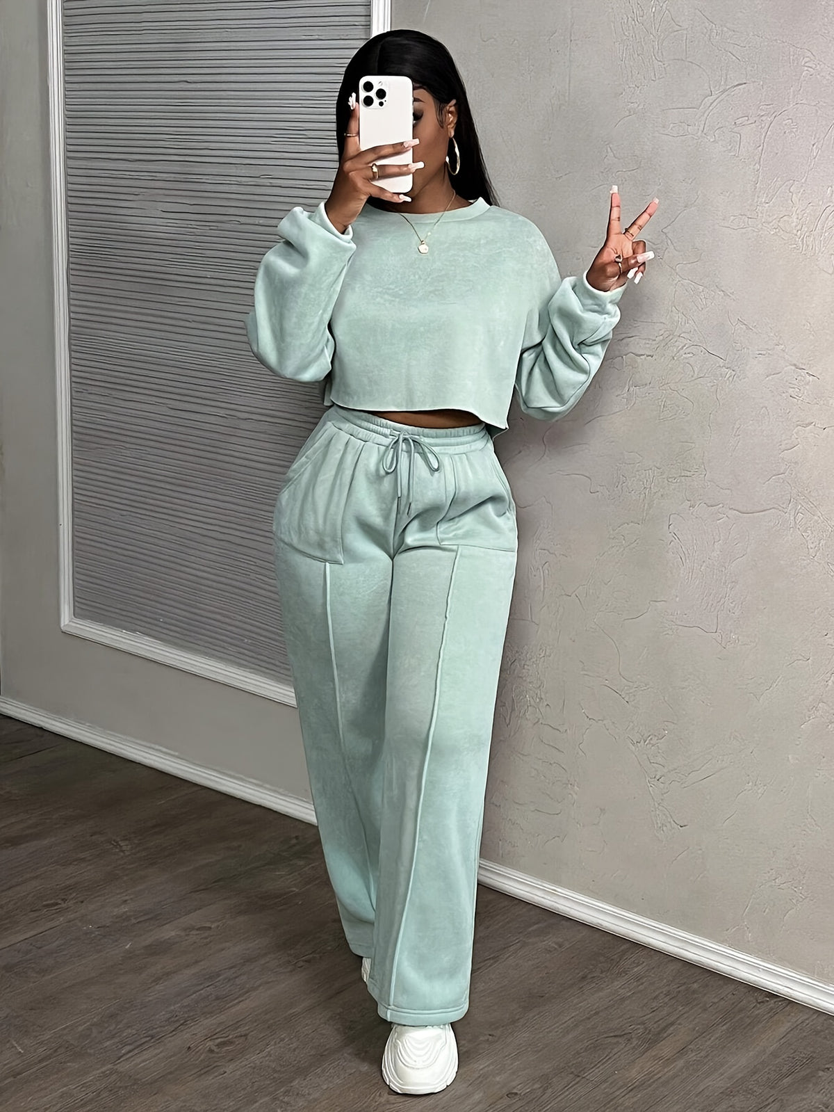 Relaxed Drawstring Lounge Set – Hoodie & Jogger Two-Piece