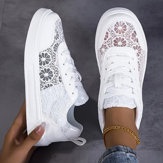 Dentelle | Floral Lace Sneakers
