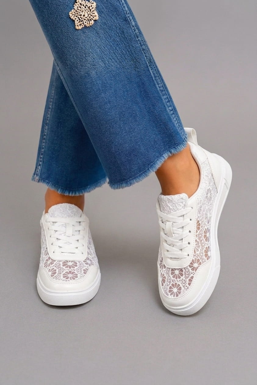 Dentelle | Floral Lace Sneakers