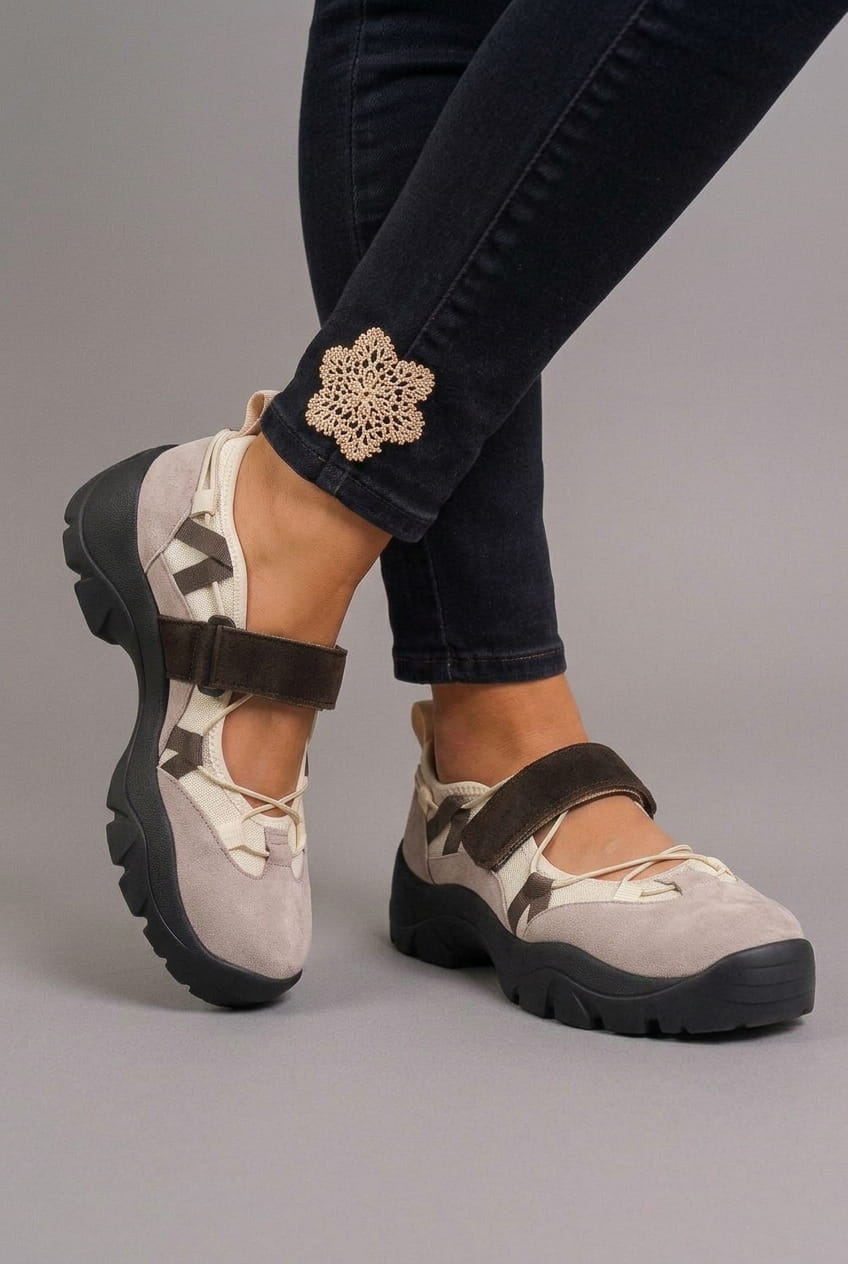 Chiara | Comfortable Suede Walking Shoes