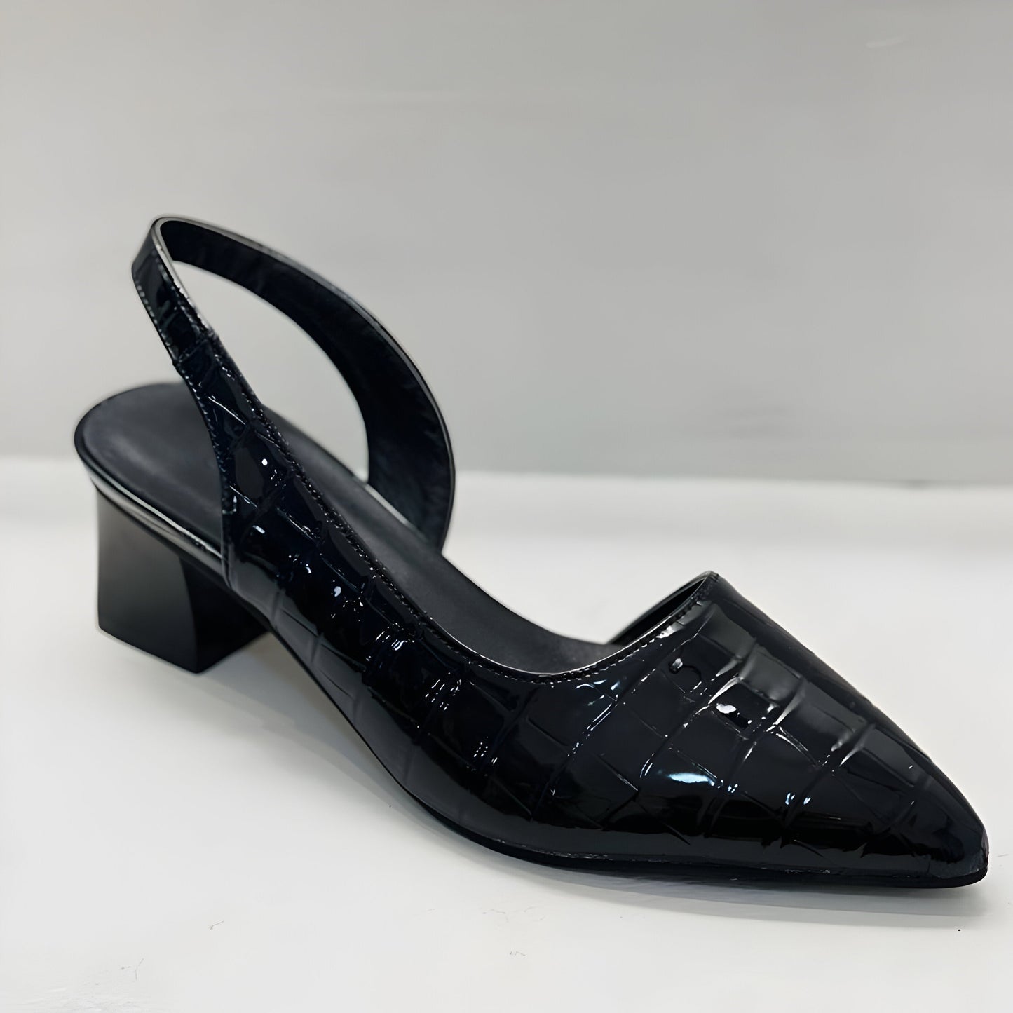 Elisa | Wide-Toe Heeled Pumps