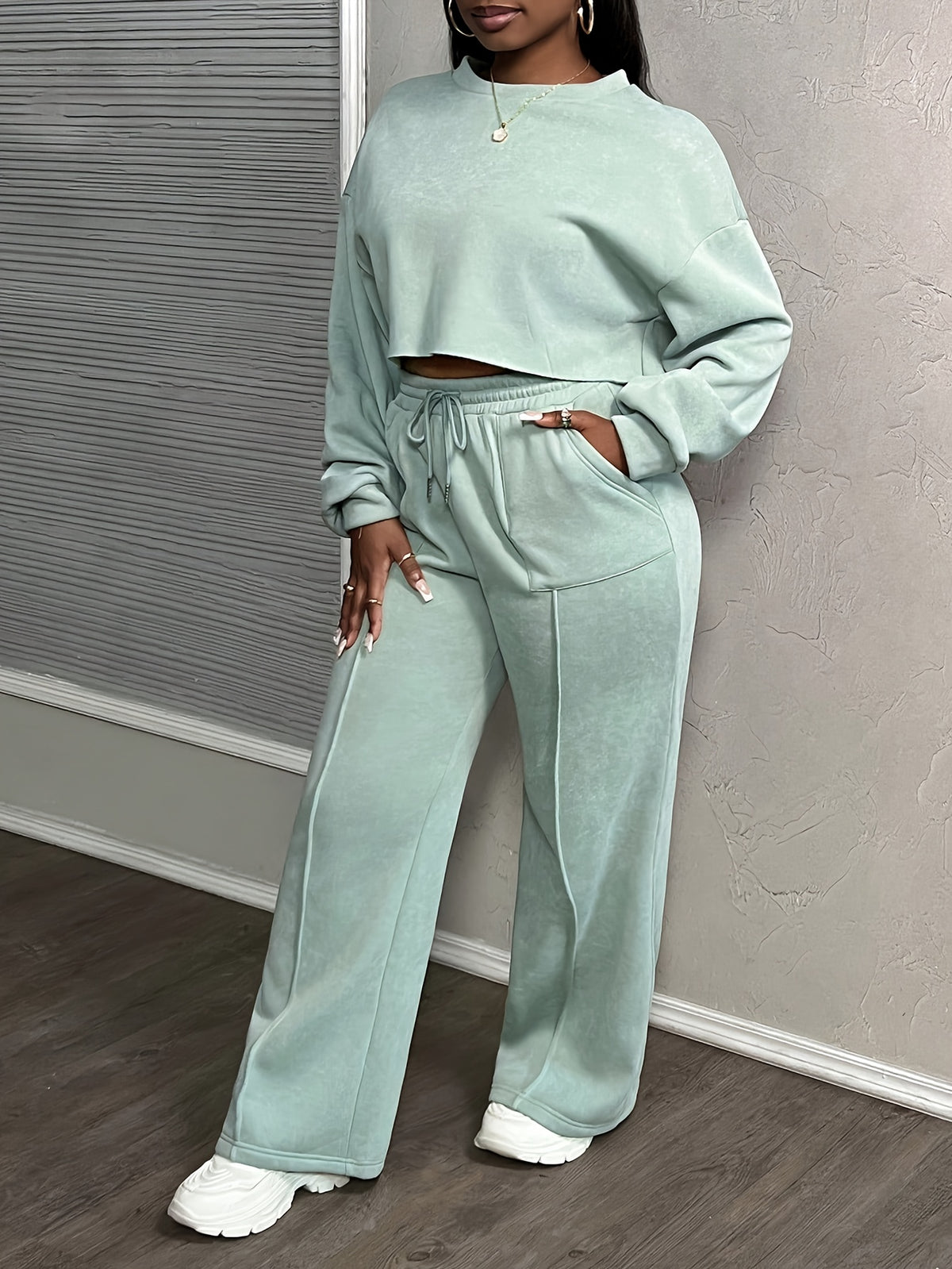 Relaxed Drawstring Lounge Set – Hoodie & Jogger Two-Piece